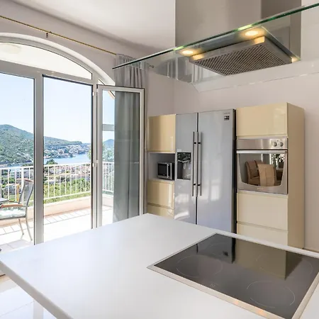 Villa Belvedere - Private Pool With Panoramic Sea View
